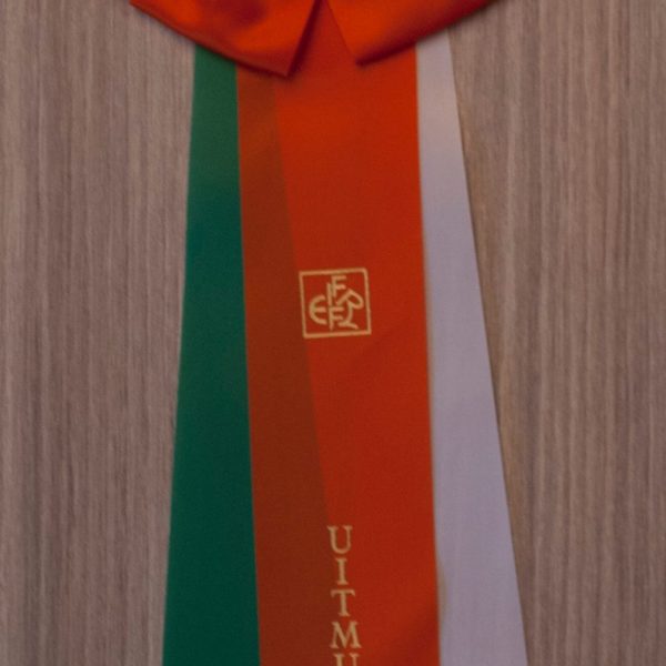 2014-04-21 MUNDIKAT Chriscoon Don Pablo UITMUNTEND - vaantje